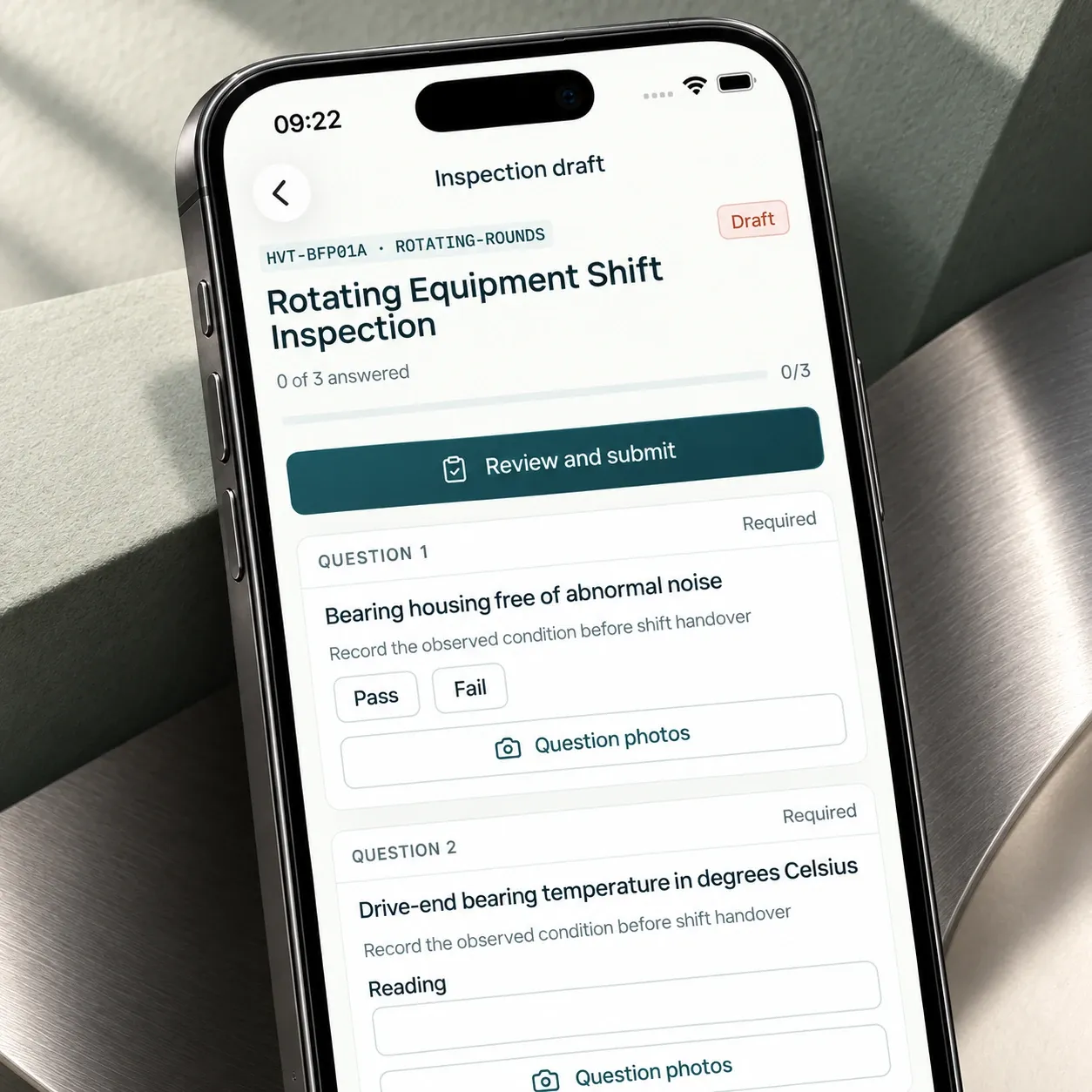 Maintra rotating equipment inspection draft with pass and fail answers, question photos and a temperature reading field
